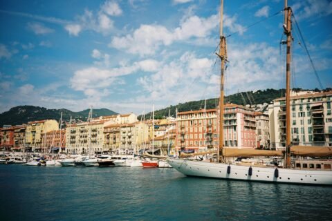 Discovering the Beaches of the French Riviera